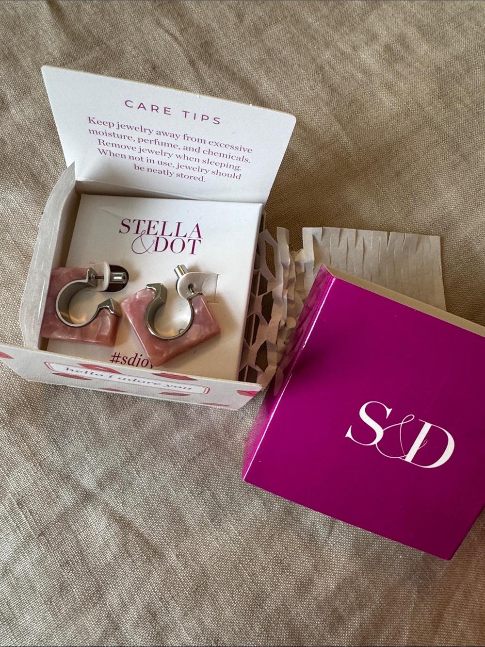 Stella & Dot Diana Hoops